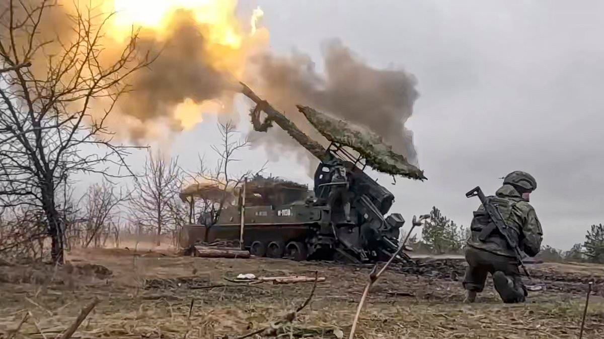 Putin's final 'Hail Mary' meatgrinder assault: 160,000 Russian cannon fodder troops mass for advance in last chance to grab Ukrainian land before Trump's 50-day ultimatum ends