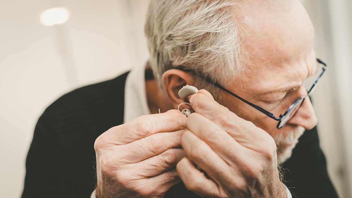 Scientists pinpoint two key factors which increase dementia risk more than any other - one is frighteningly difficult to avoid