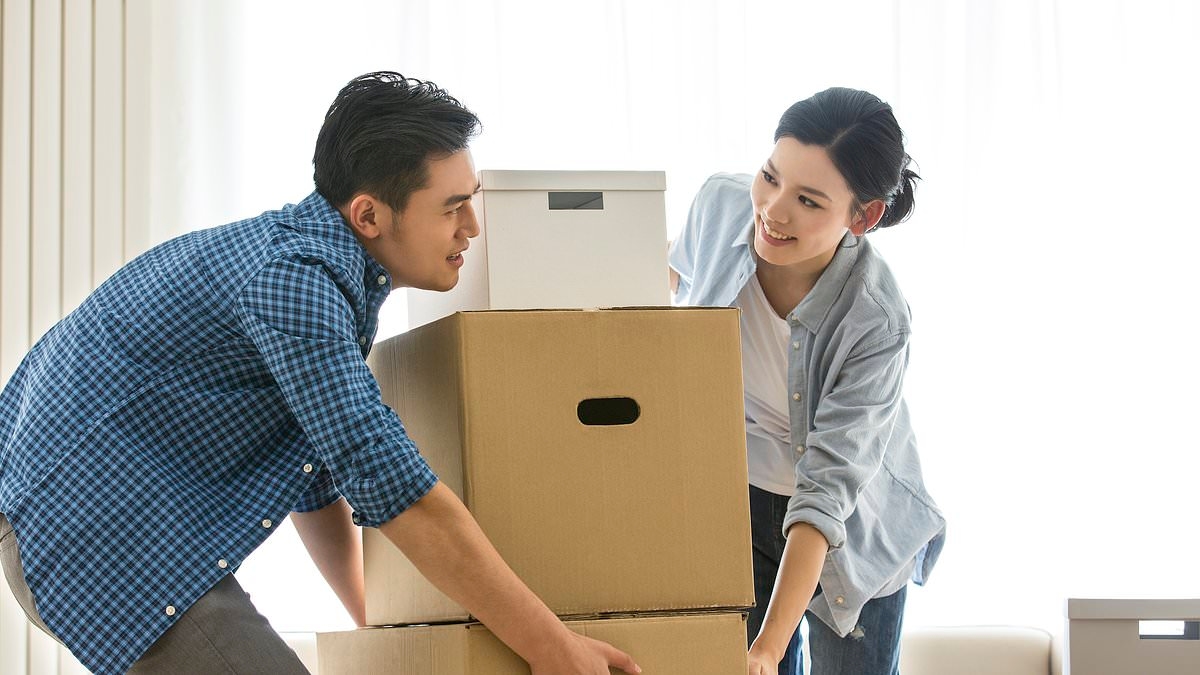 Warning issued to homeowners as sales plummet