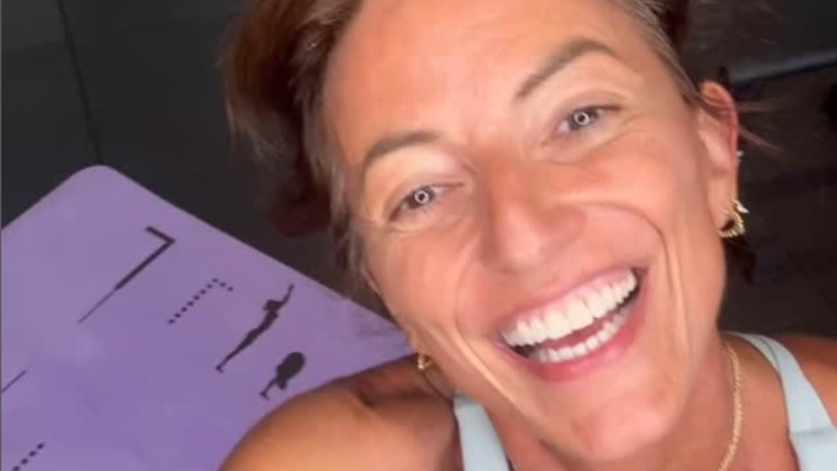 Davina McCall looks incredible as she shows off six pack in latest workout after insisting she's 'not scared of dying anymore' following brain tumour
