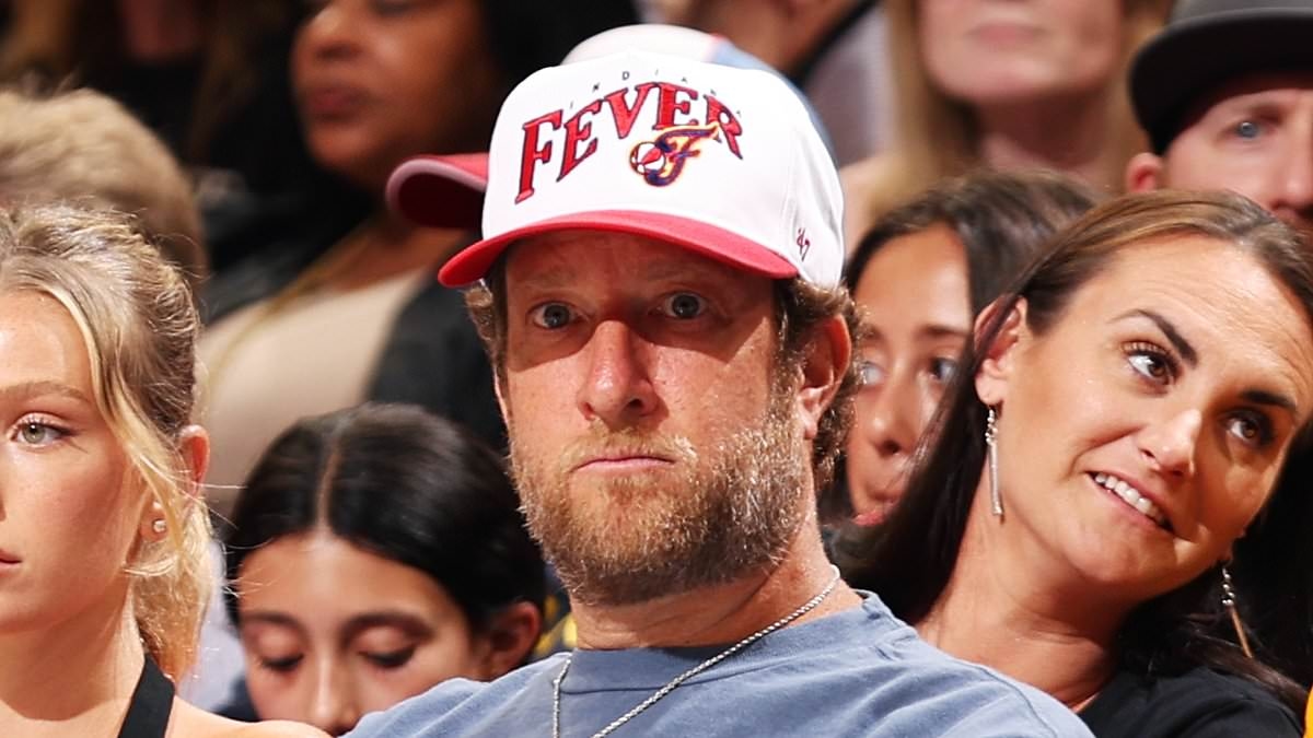 Dave Portnoy: WNBA players SHOULD get paid more... it's a sporting scandal that morons are missing