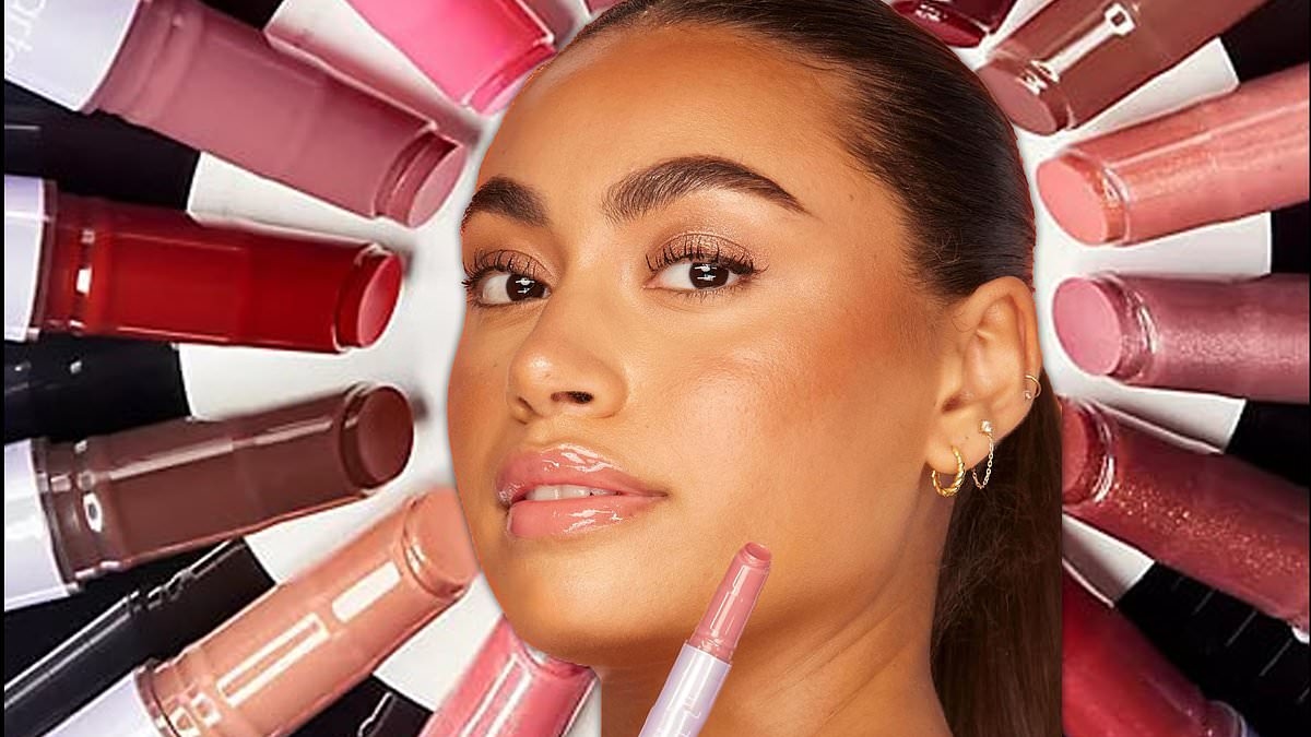 Snag FIVE ultra-shiny Tarte lip glosses valued at $135 for just $35 with our code: 'One of the best lip products I have ever tried!'