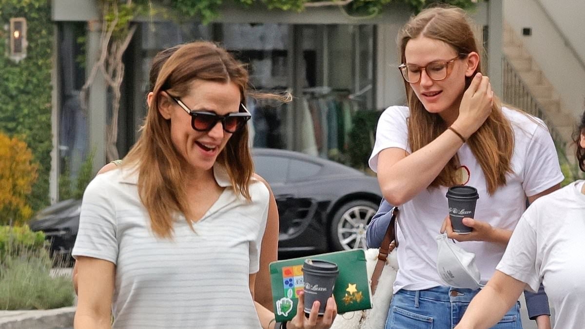 Jennifer Garner reunites with daughter Violet Affleck, 19, MONTHS after teen detailed their blow up argument