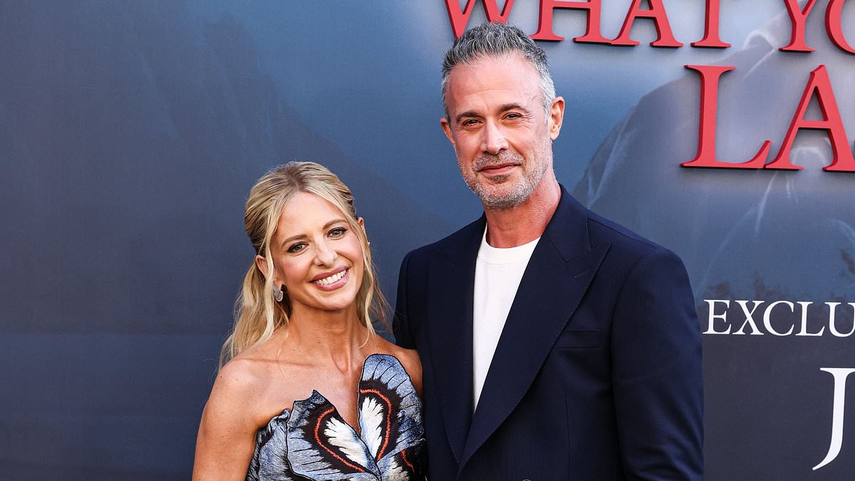 Sarah Michelle Gellar's husband Freddie Prinze Jr addresses rumoured feud between his wife and I Know What You Did Last Summer co-star Jennifer Love Hewitt