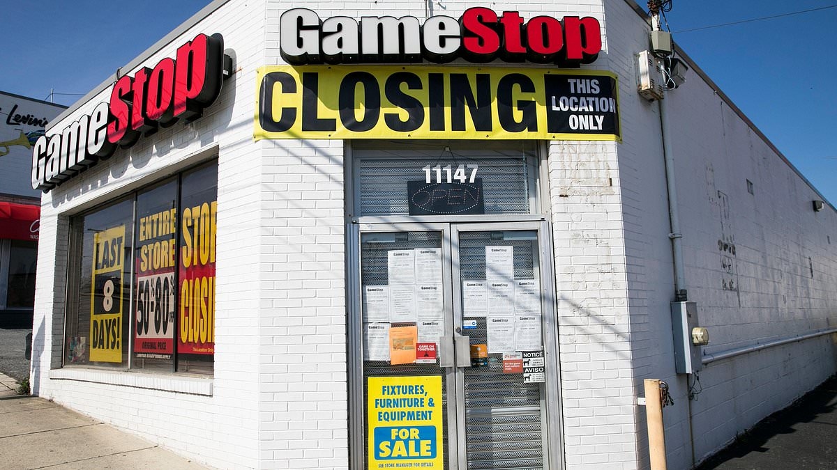 BREAKING NEWS Memories of GameStop's meme stock return as anguished chain sees sudden 105% Wall Street pop