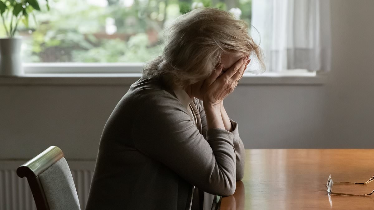 Lonely Britain: Surge in people living alone to 8.4m fuelled by rise in over-65s
