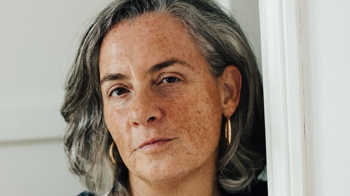 A single, humiliating insult from my mother shattered what was left of our relationship. I'll never speak to her again - no matter how many letters she sends: CHLOE BALLATORE