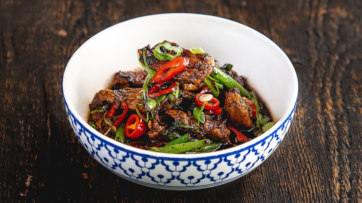 Thai chain created by Wagamama founder collapses into administration