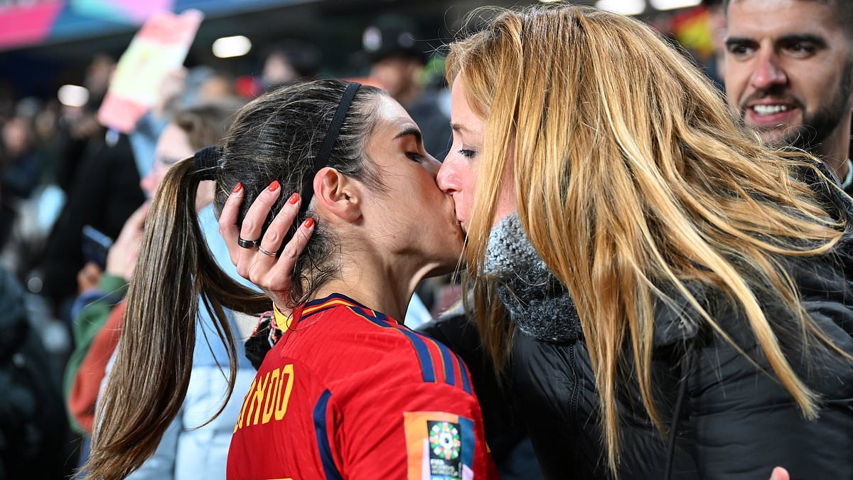The kiss that made Alba Redondo the top star in Spanish football: Player and her wife are a sporty power couple loved by fans who will steal the show at Euros final