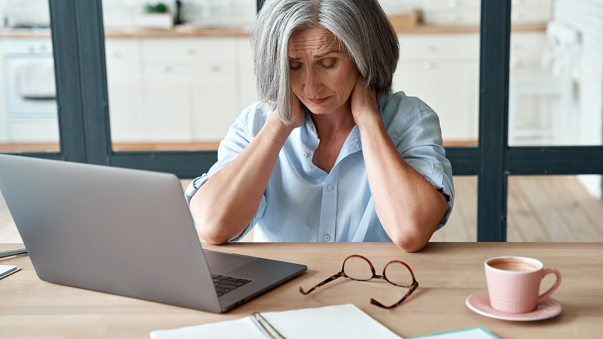 I'm a spinal doctor - here are the simple daily habits I follow to stay back-pain free