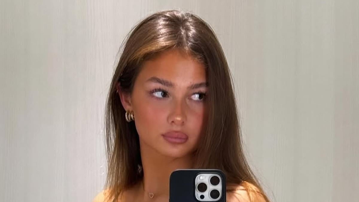Football fans declare Swedish striker the new 'world's sexiest footballer', taking over from Alisha Lehmann, as she signs for Serie A club