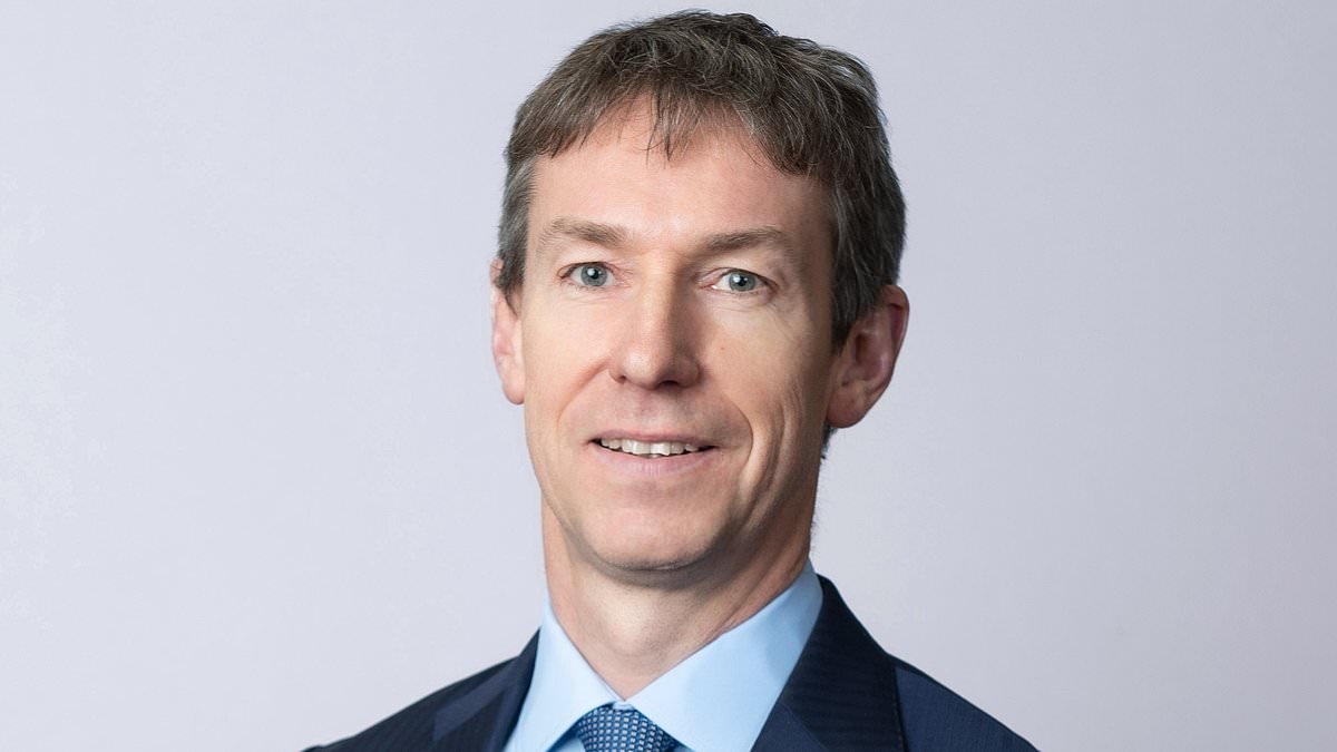Top exec at publishing giant Relx held talks with investors to ditch UK listing for New York