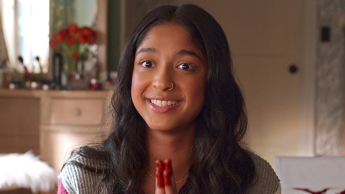 Never Have I Ever star Maitreyi Ramakrishnan doesn't look like this anymore, see her now as a glam adult