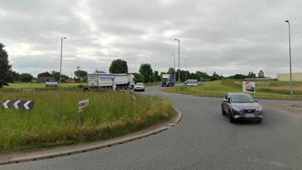 Woman and man dead after Mercedes and lorry crash in Norfolk
