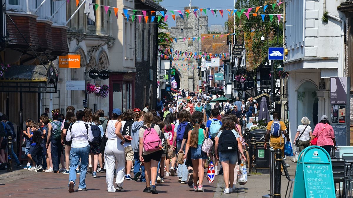 Retail sales up - but confidence weakens as Britons fear tax hikes