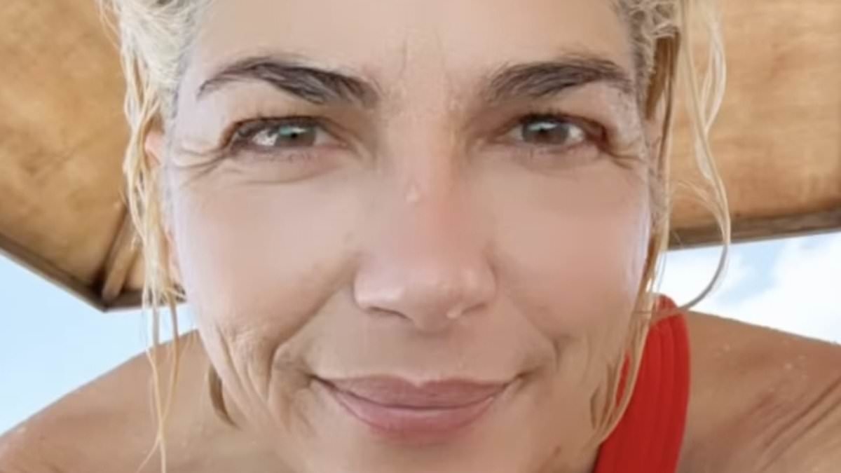 Selma Blair shares stunning holiday snaps after recent breakthrough in MS battle: 'I am so grateful for this time to breathe'