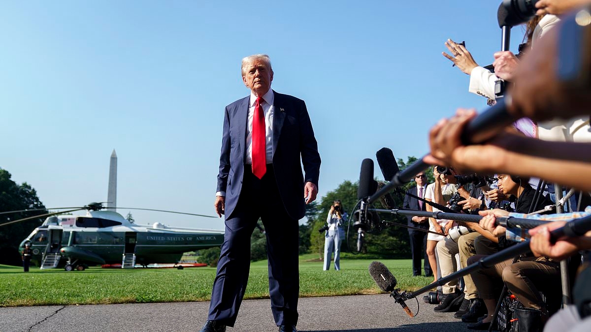 Trump says 50-50 odds of trade deal with EU