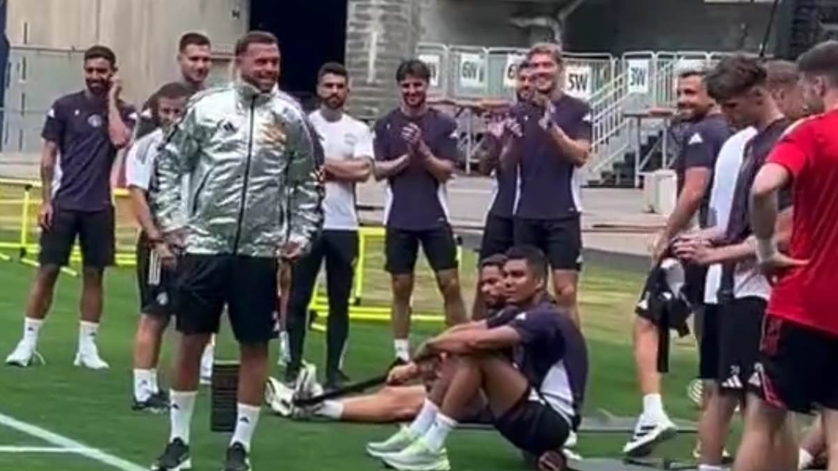 Man United are trialing high-tech cooldown jackets used in cycling and F1 on USA pre-season tour - as Ruben Amorim's men battle soaring temperatures