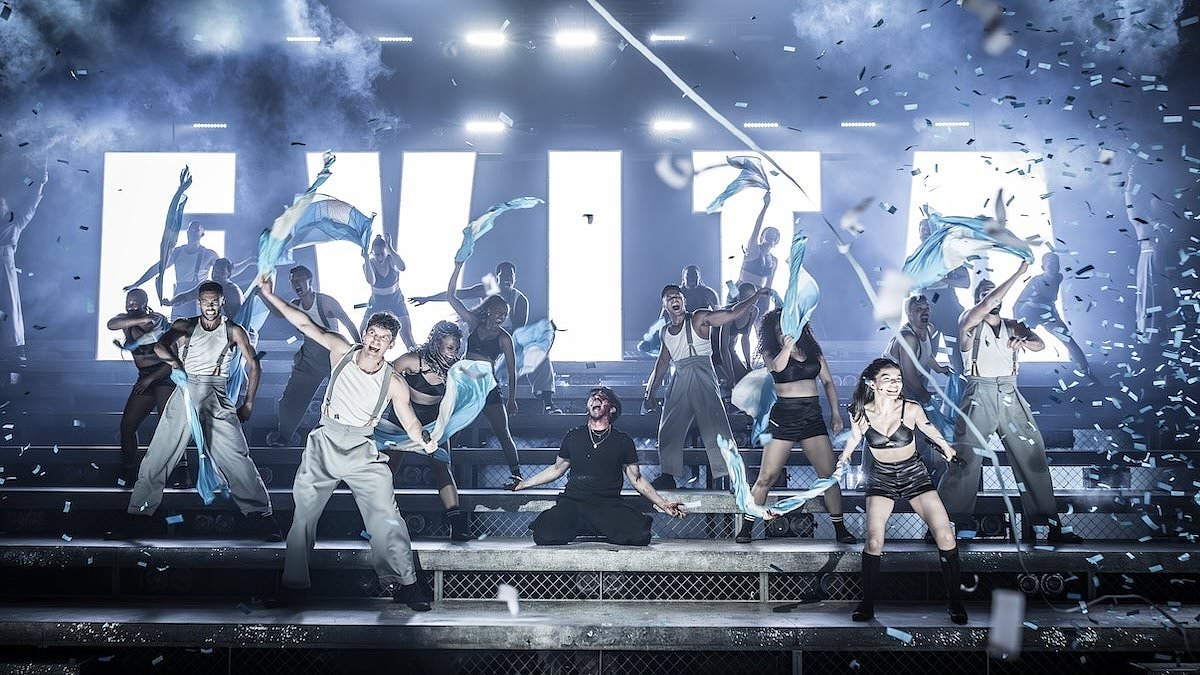 Hollywood star mysteriously pulls out of lead West End role halfway through performance