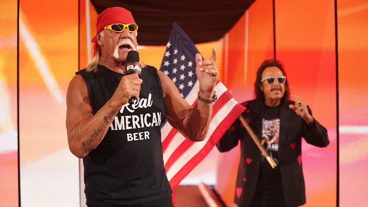 Hulk Hogan's ex-manager details heartbreaking final phone call to WWE legend just hours before his death