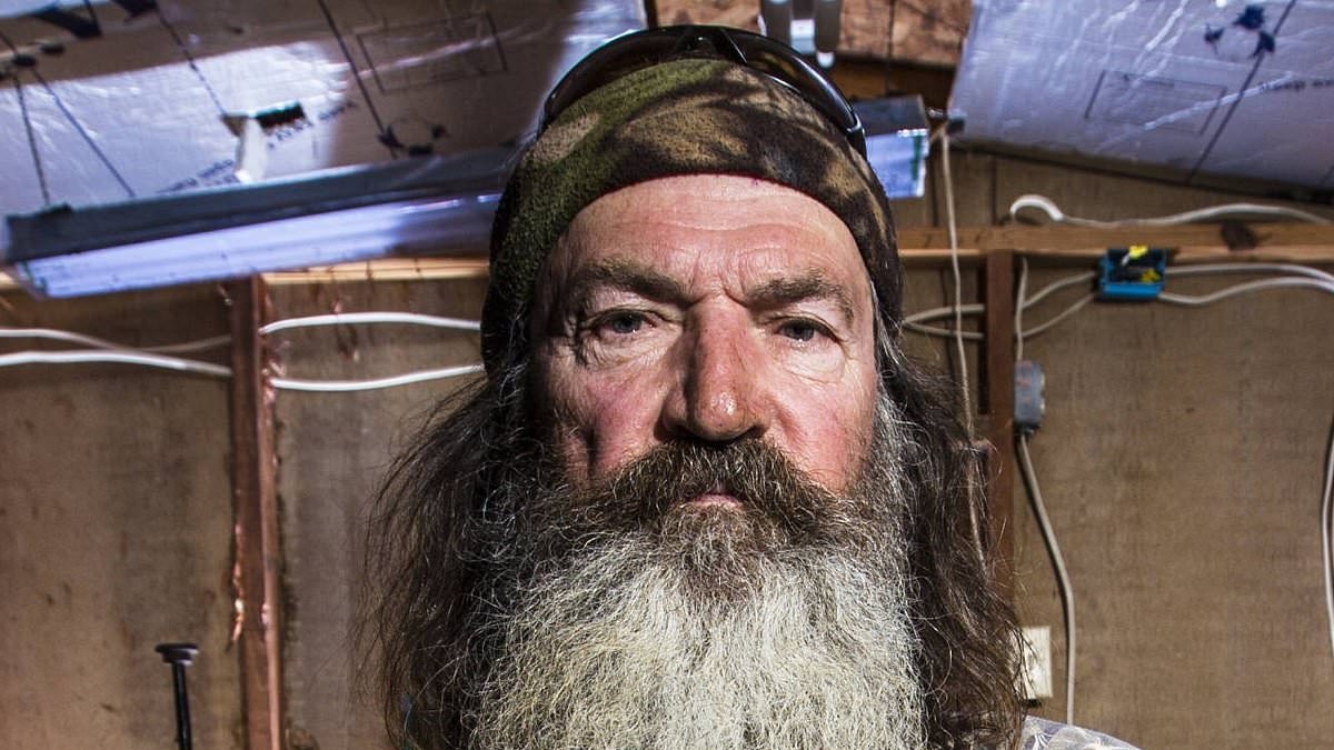 Revealed: Duck Dynasty star Phil Robertson's heartbreaking last words before his death at 79
