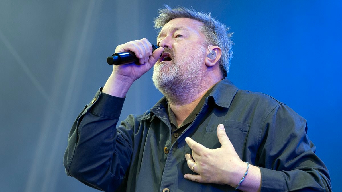 Latitude festival delays the start of Elbow set as they close the stage for fans to watch Lionesses scream to victory in tense penalty shoot out
