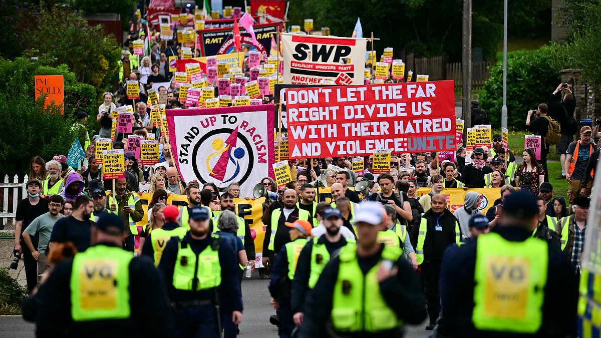 Online Safety Act having a ‘catastrophic' impact on free speech after users blocked from viewing videos of asylum seeker hotel protests, campaigners warn