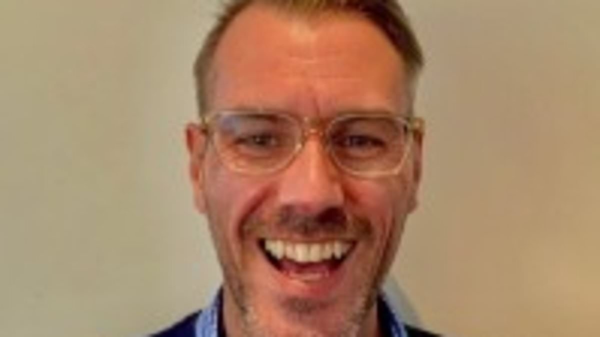 Steven quit Virgin Australia for a better paid job - then asked for it back. He wasn't expecting boss's answer - as legal fight erupts