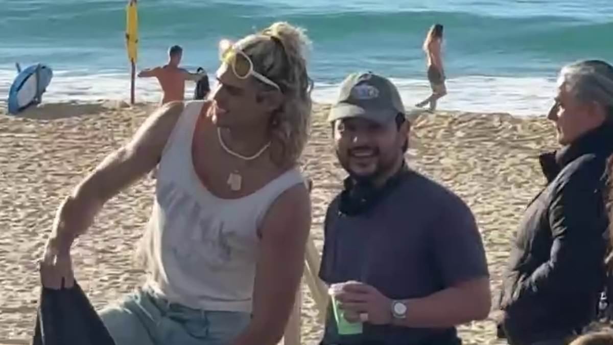 EXCLUSIVE Hollywood heartthrob goes incognito as he reveals shock new look at Maroubra Beach in Sydney