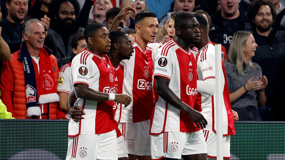 Chelsea target 'asks to be left out of pre-season match' as Stamford Bridge move gathers pace after 'agreeing personal terms'