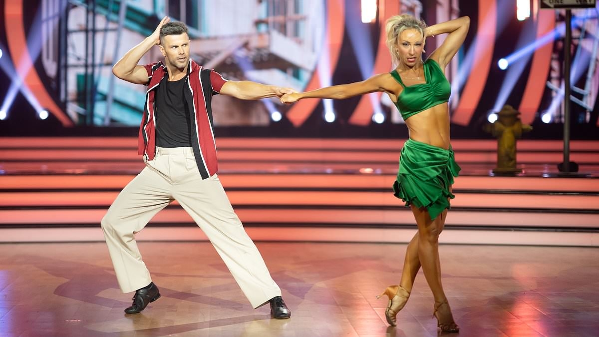 Footy great Trent Cotchin is left with lipstick in a VERY embarrassing spot as he racks up another win on Dancing With The Stars