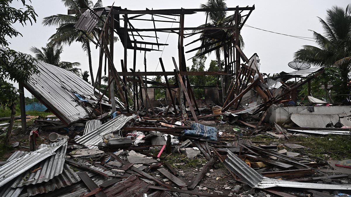 'Immediate ceasefire' declared by Thailand and Cambodia