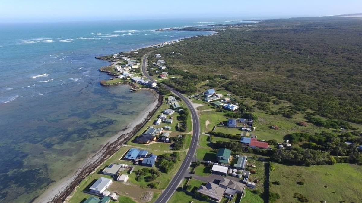 Aussie beachside town to be wiped off the map as locals are given a devastating date of when their homes will be swept into the ocean