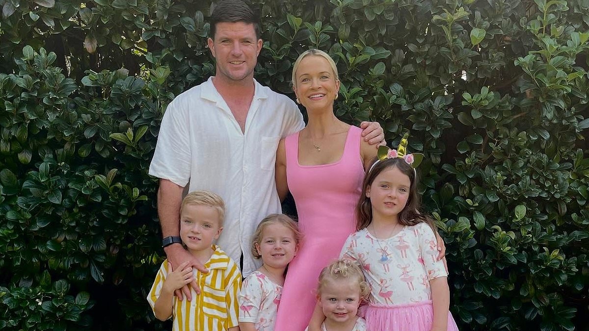 See the shattering moment footy star Chad Townsend breaks down in uncontrollable tears as he tells his children his career is over
