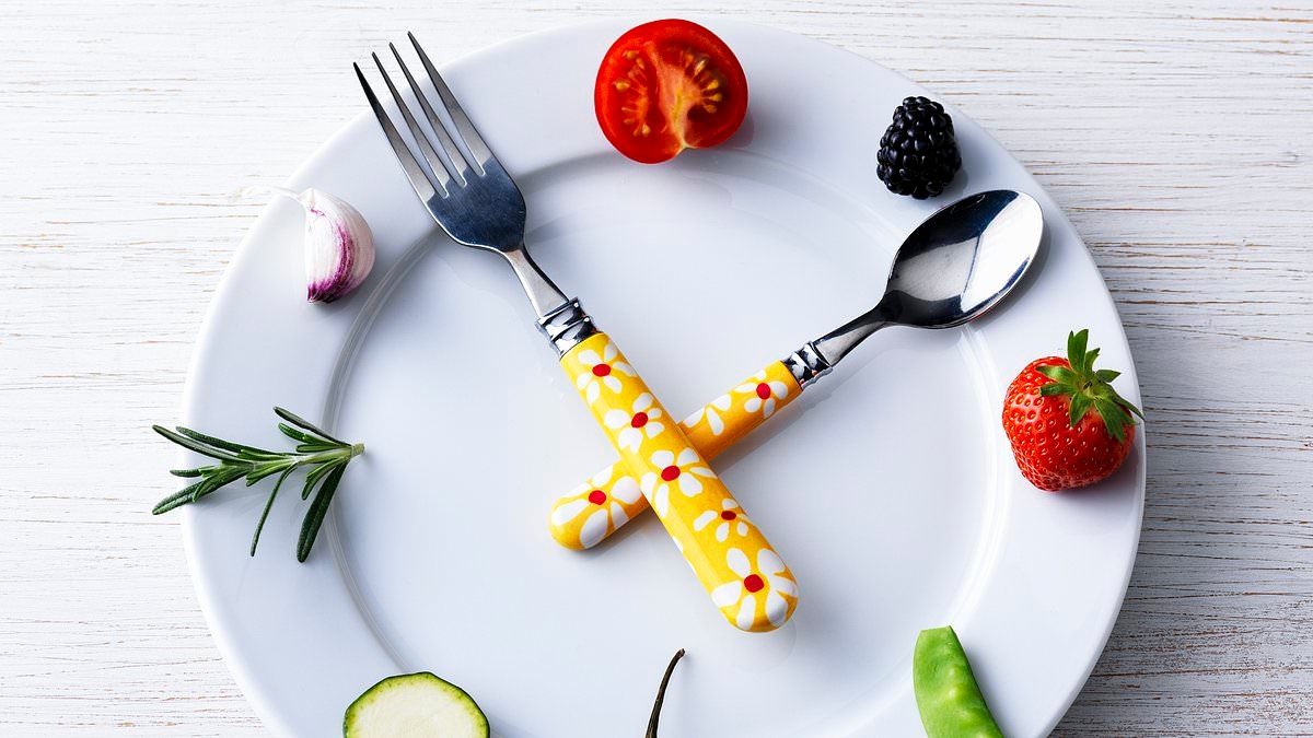 Doctors reveal the TRUTH about fasting diets from 5:2 to intermittent - and the surprising group it WON'T work for