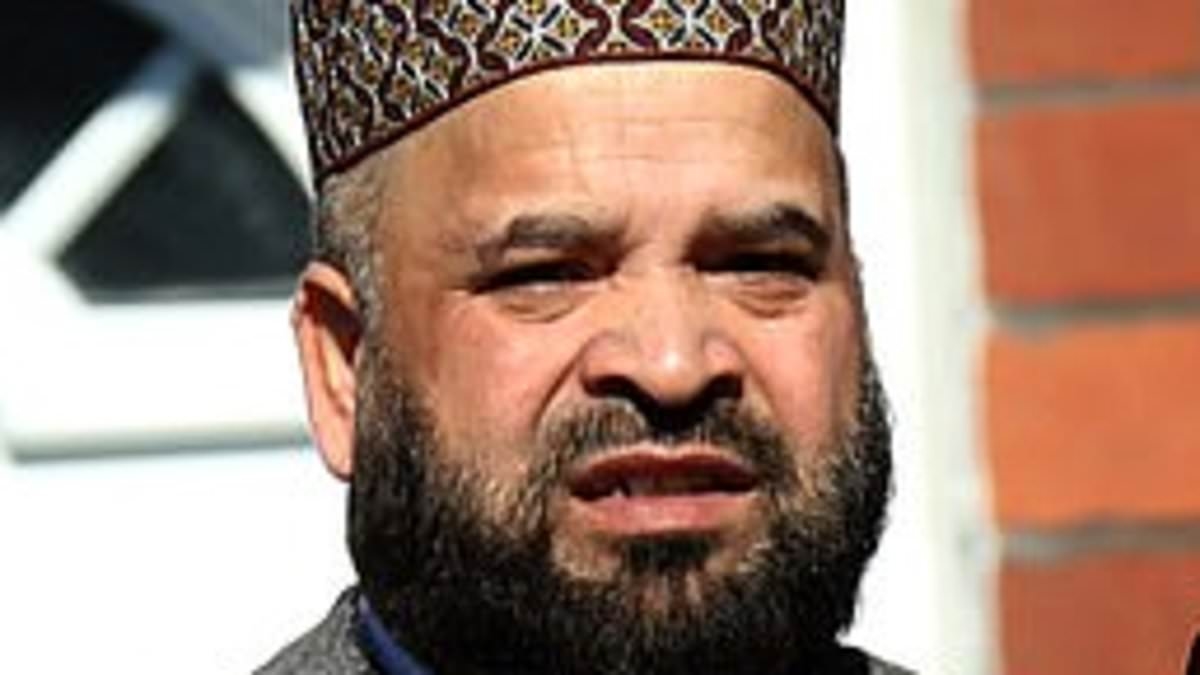 Rochdale grooming gang ringleaders could be deported 'in months' as Pakistan signals it's FINALLY willing to accept pair after years' refusals
