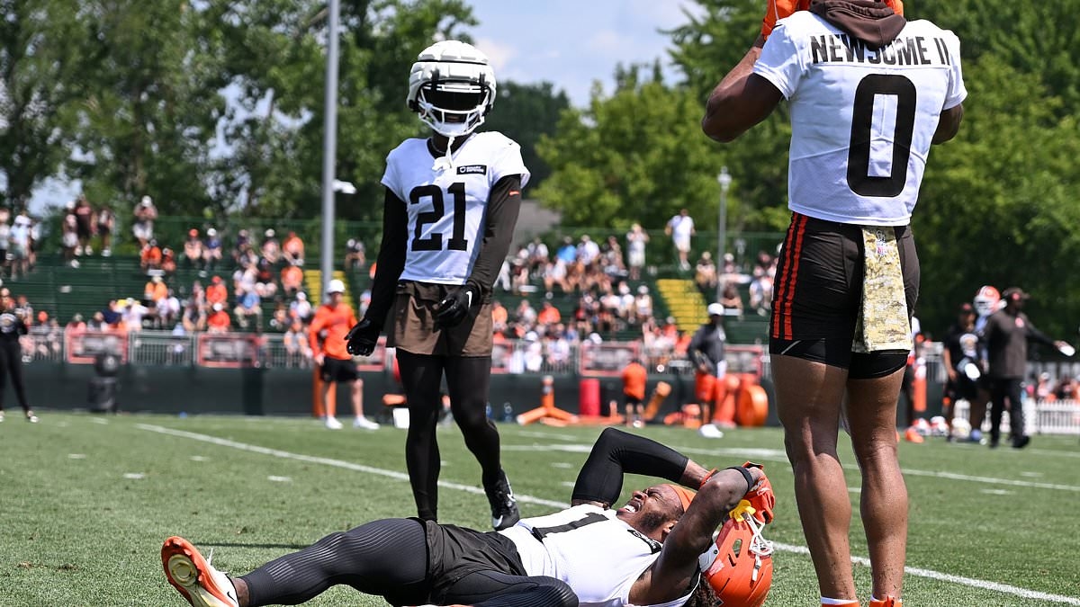 Cleveland Browns' Martin Emerson Jr. goes down with potential season-ending injury