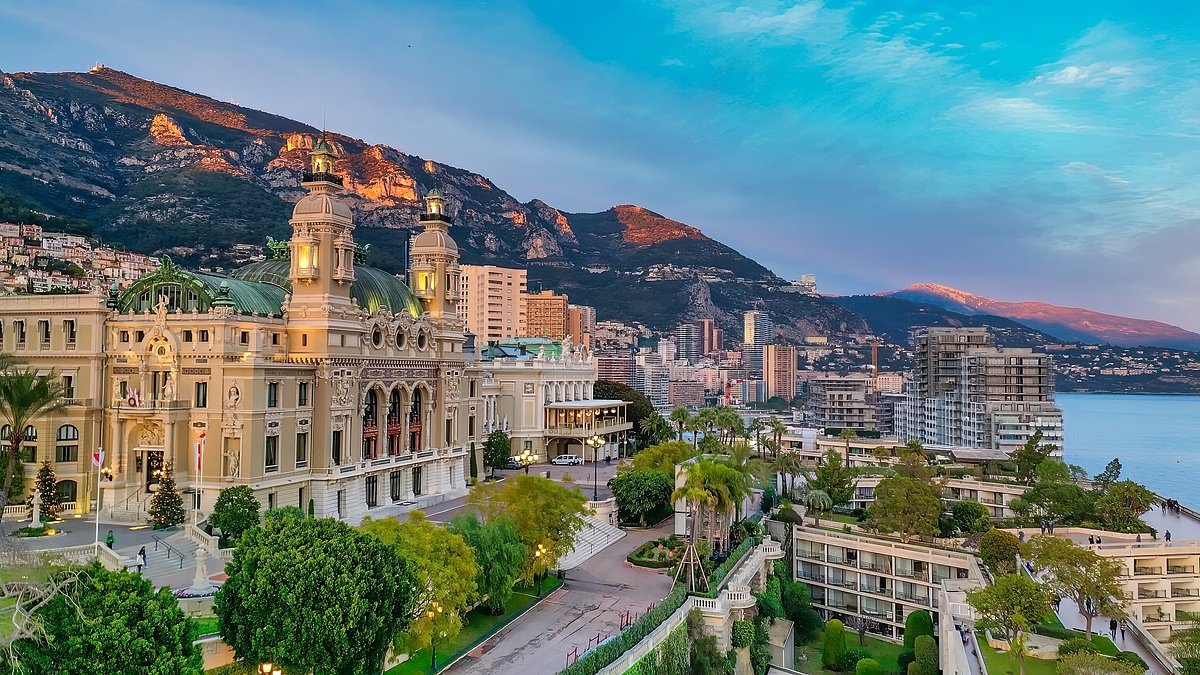 I'm a female solo traveller - here's how to holiday in the world's richest country on a budget