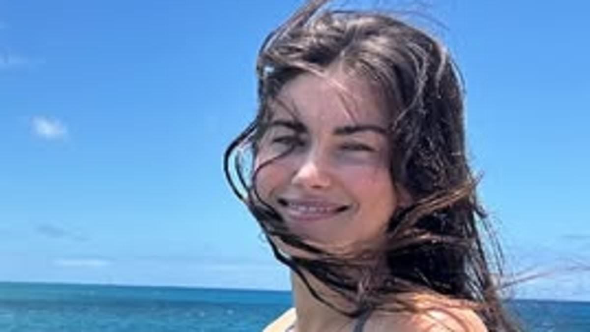 Aussie actress told to 'bunker down' in Hawaii as tsunami warning rings out after enormous undersea earthquake