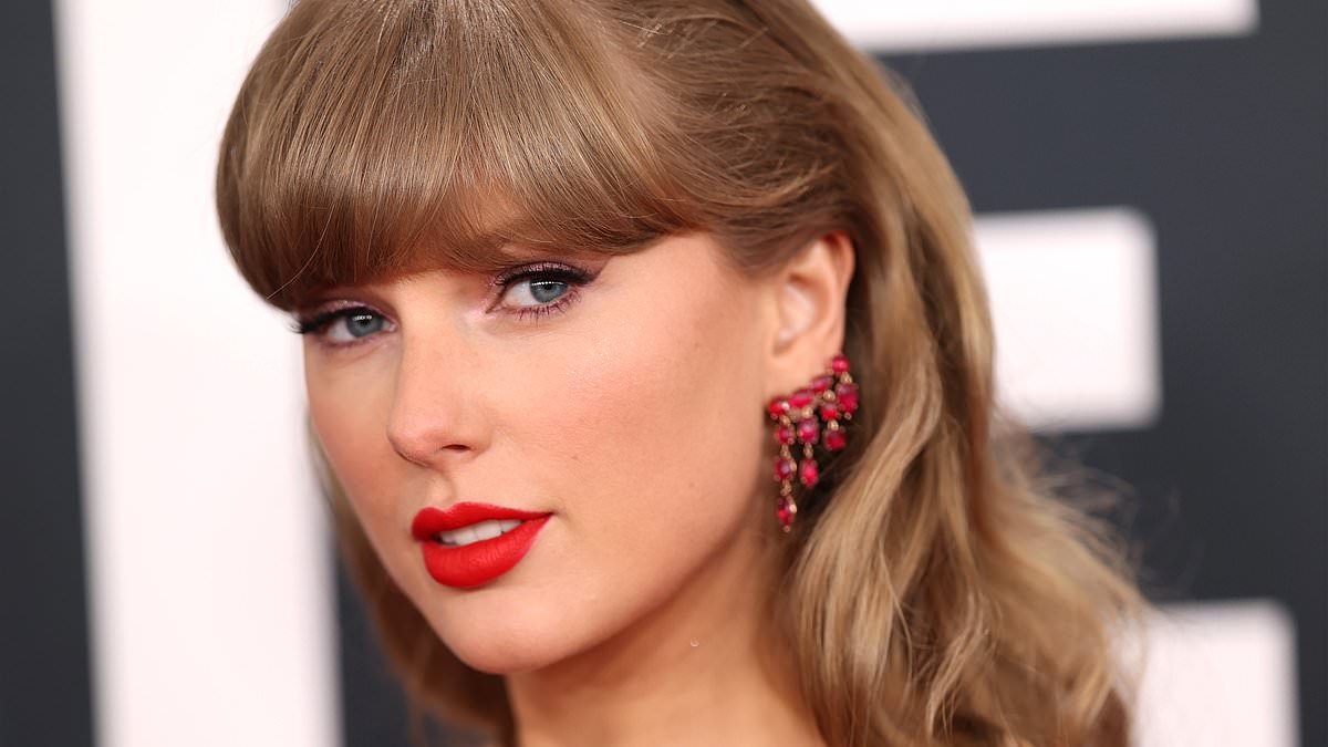 Taylor Swift fans spark wild theory that she secretly starred alongside Travis Kelce in Happy Gilmore 2