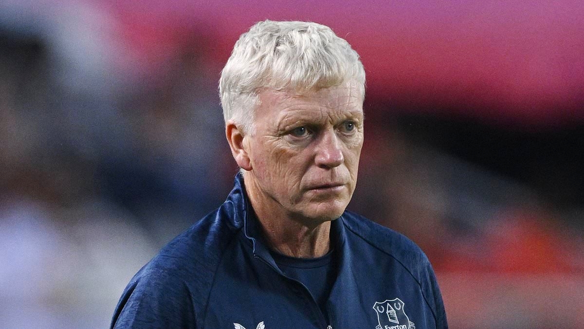 David Moyes makes brutal admission about Everton ahead of the new season as they fall to a third straight loss in Chicago