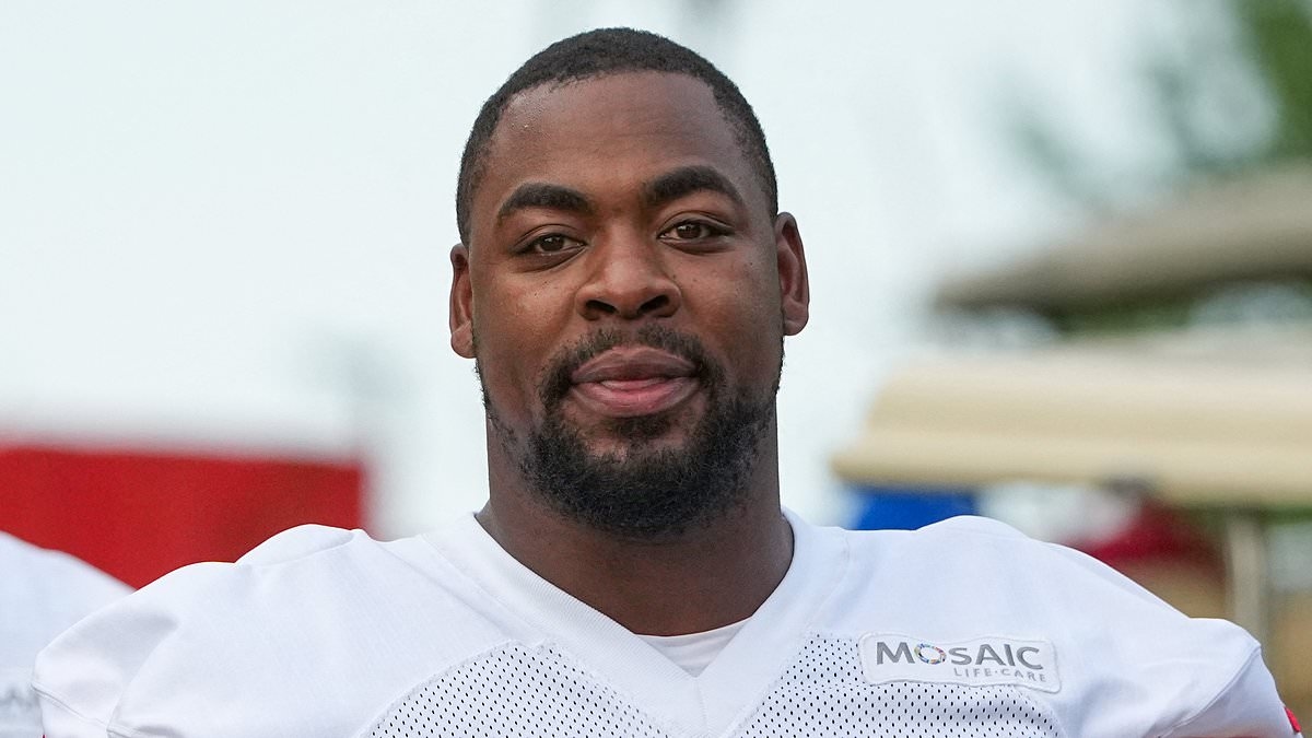 Chiefs star Chris Jones makes emotional confession about his love life after messy split from ex-girlfriend