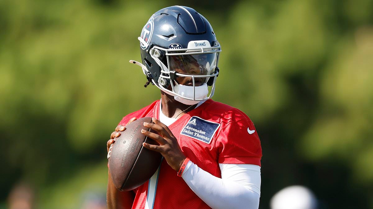 NFL quarterback turns on his teammates after difficult start to training camp
