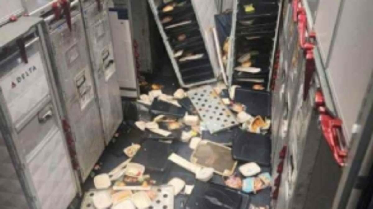 I'm a pilot. This is the REAL terrifying reason the skies are now so dangerously turbulent... and airlines aren't doing enough to keep you safe