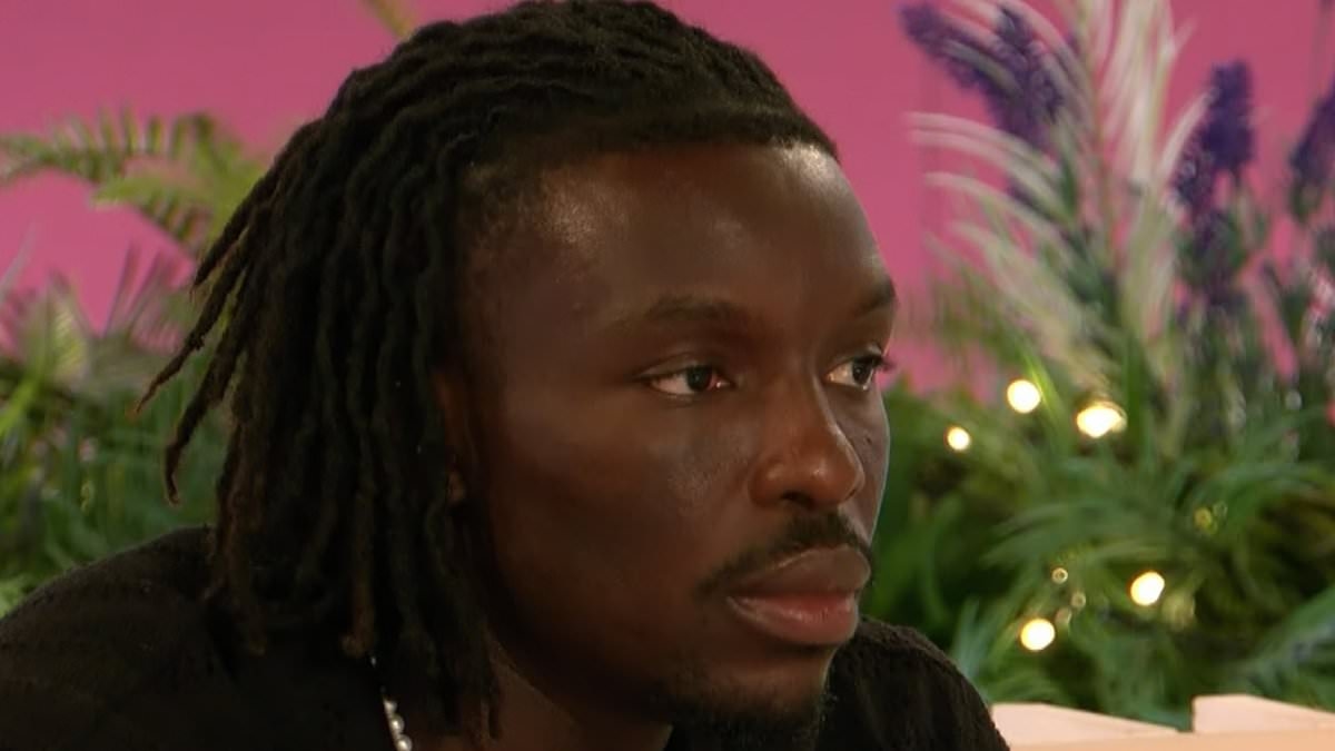 Love Island fans claim Dejon has 'shown his true colours' as they accuse him of 'gaslighting' Meg in 'uncomfortable' on-screen row