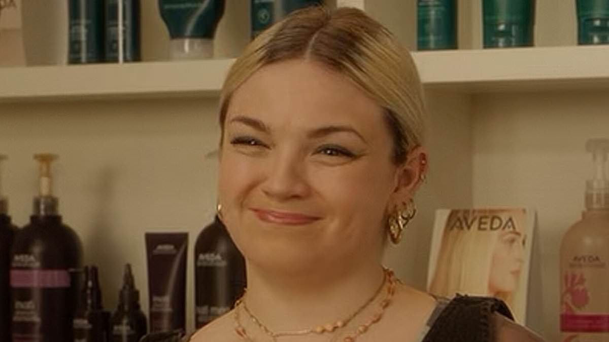 Nepo baby with surprising connection to Sex and the City stuns viewers with And Just Like That guest role