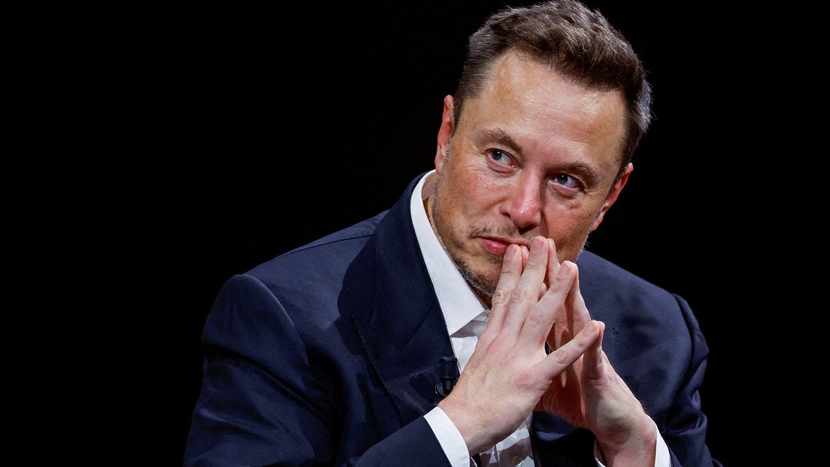 Musk open to merger between his company xAI and Apple