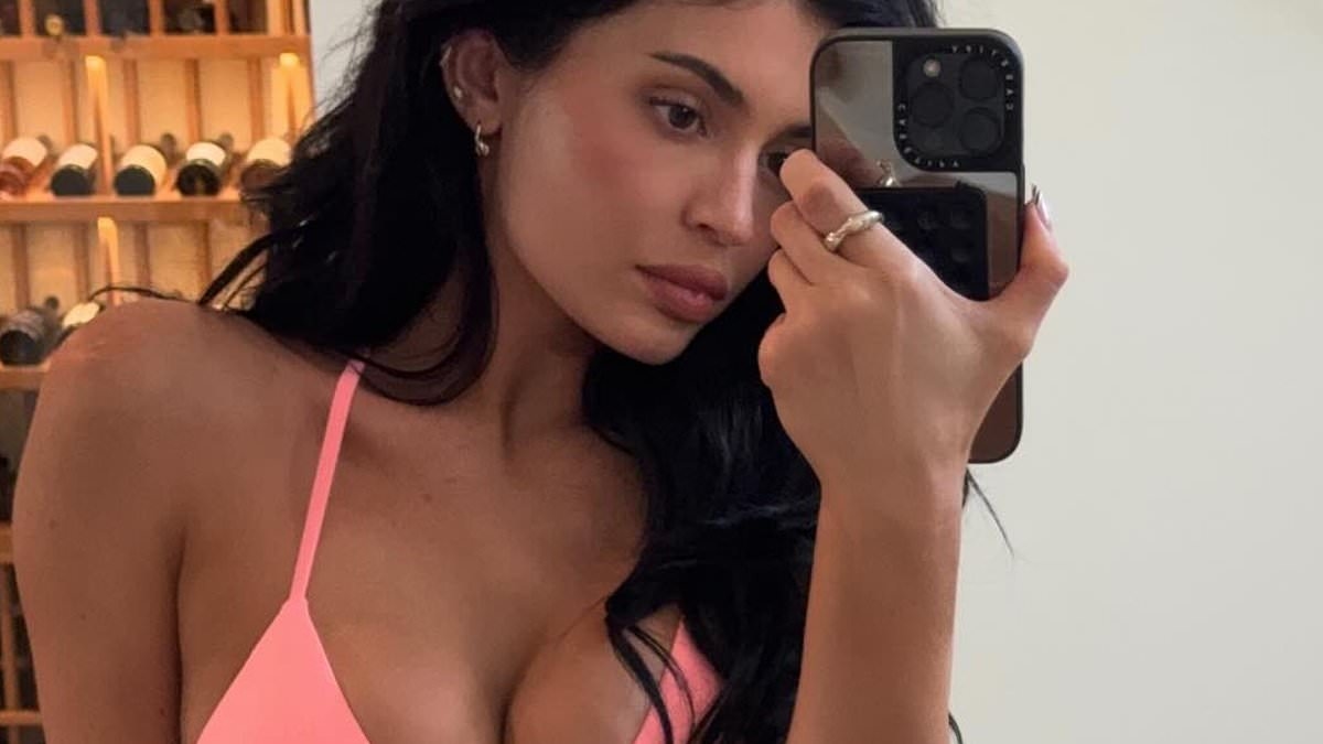 Kylie and Kendall Jenner post competing Alo pinup photos as fans comment on who did it best