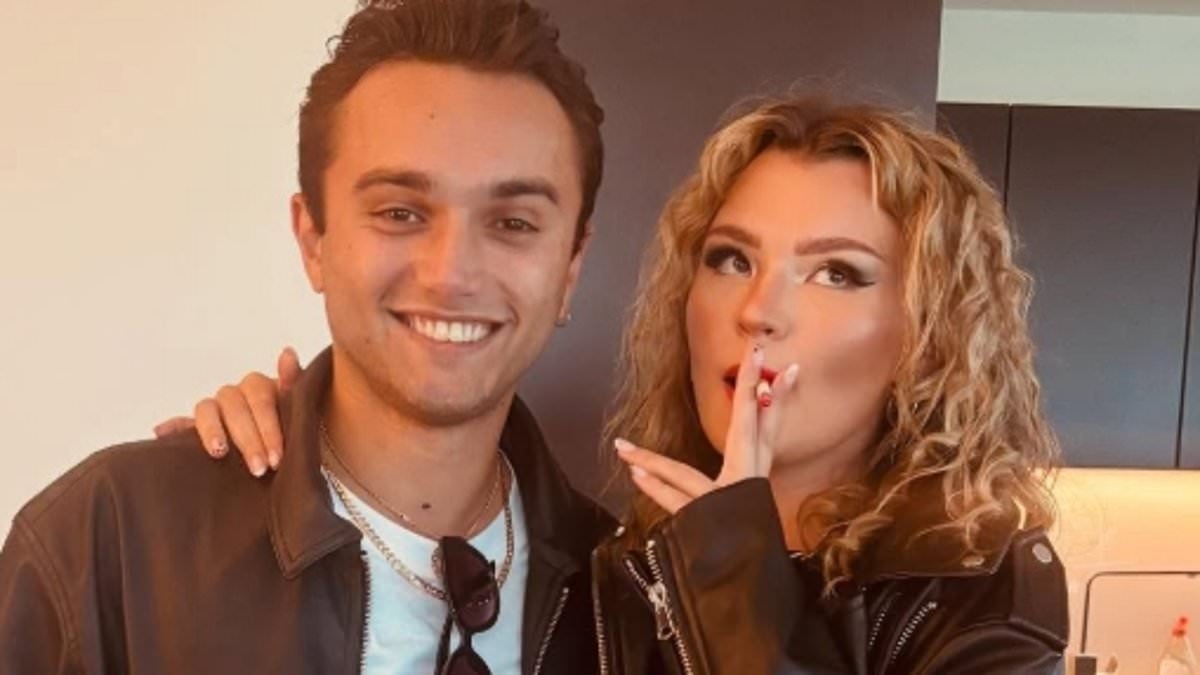 Nepo baby shows off her uncanny resemblance to famous soap star- but can you guess who her mum is?