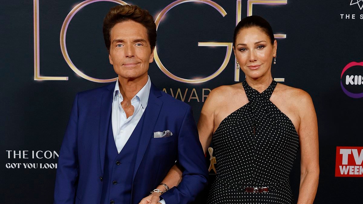 Richard Marx's cringeworthy red carpet moment caught on camera as he arrives at the 2025 Logie Awards